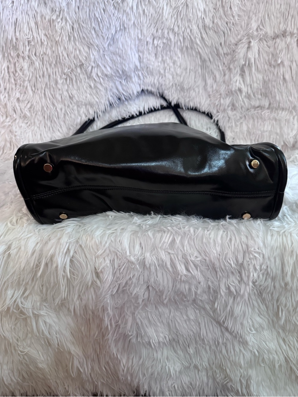 Urban Expressions Black Patent Shoulder Bag with Front Zip - Picture 3 of 5